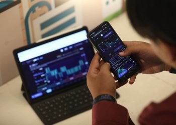 Bursa Menguat: AMRT, ASII, BRPT Hijau