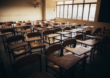 Sekolah Gagal Tumbuh Kita