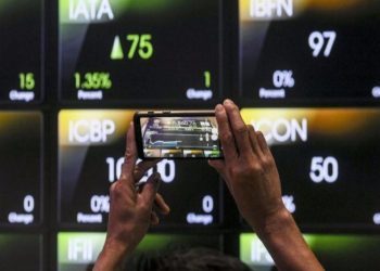 IHSG Ambles 5% Senin Pagi