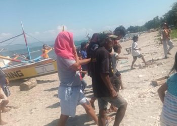 Nelayan 71 Tahun Selamat: Hilang 2 Minggu di Laut, Ditemukan di Selat Makassar
