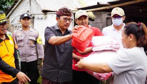 korban-bencana-terima-bantuan-logistik-2023-02-11-084228_0.jpg