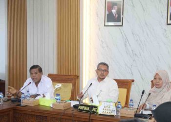 Pansus DPRD Batam Gelar Rapat Lanjutan, Bahas Ranperda PSU Perumahan
