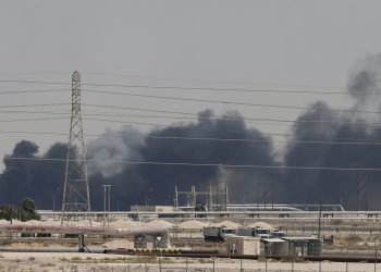 Zelenskyy Klaim Drone Iran Ditembak Jatuh di Teluk: Fakta dan Analisis Terkini