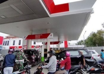 Kenaikan Harga BBM dan LPG Nonsubsidi Tekan Kelas Menengah