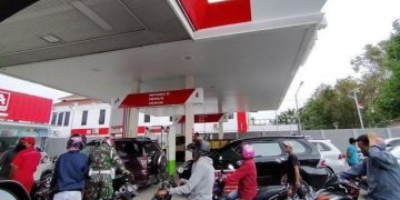 Kenaikan Harga BBM dan LPG Nonsubsidi Tekan Kelas Menengah