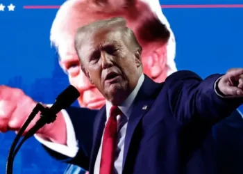 Trump Ancam Serangan Militer Jika Kesepakatan Gagal: Analisis Terkini