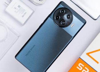 Review Lengkap Tecno Spark 20: Spesifikasi, Harga, dan Keunggulan Terbaru