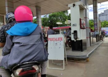 Warga Cilacap Terkejut Harga BBM Melonjak Tajam, Wiguna: Kenaikan yang Gila-Gilaan