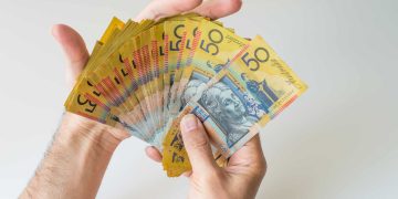 Top 3 ASX dividend picks for passive income in April