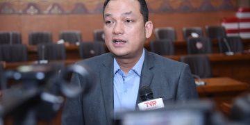 Bank Kembalikan Rp 28 M Dana Gereja, Martin Manurung Minta OJK Perkuat Sistem Dini