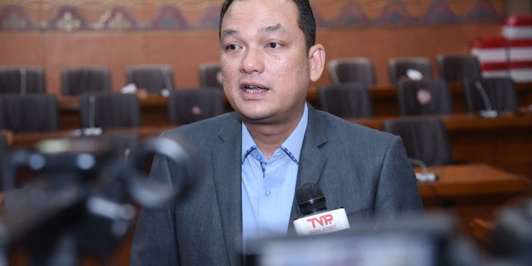 Bank Kembalikan Rp 28 M Dana Gereja, Martin Manurung Minta OJK Perkuat Sistem Dini