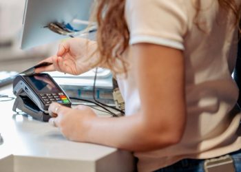 Australia Ditches Card Surcharges by October