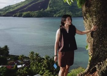 9 potret liburan Sintya Marisca di Banda Neira yang memukau