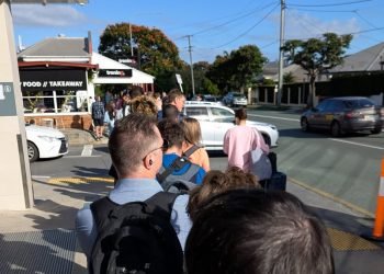 Commuters stranded as Brisbane waits for replacement rail buses