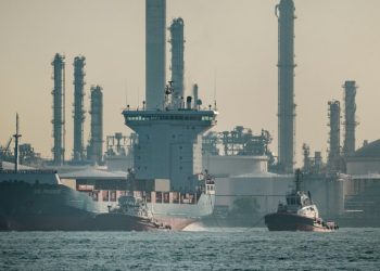 $200 a Barrel: Oil Contracts Reveal Fuel Crisis Deterioration