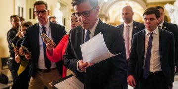 GOP Lawmakers Rush to Rescue Defunded Rural Radio Stations