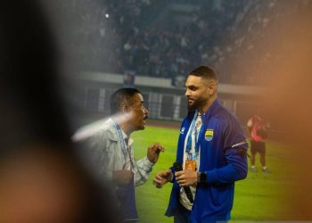 Untuk gelar juara, Persib harus menang 6 laga terakhir
