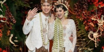 Teka-Teki Ayah Syifa Hadju yang Tak Hadir di Pernikahan Anaknya