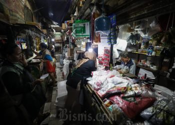 Harga plastik menghimpit UMKM