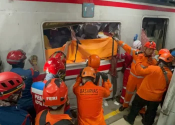 KAI Daop 6 Batalkan 9 Perjalanan Kereta Akibat Kecelakaan KA Argo Bromo vs KRL di Bekasi Timur