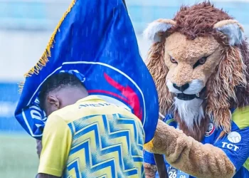 Live Streaming Arema FC vs Persebaya Surabaya: Duel Strategi di Tengah Kekurangan!
