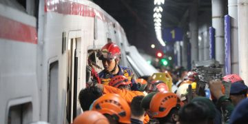 588 Penumpang KA Terdampak Kecelakaan Kereta di Bekasi