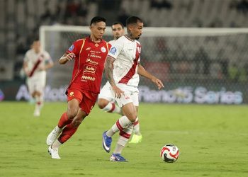 Persija Melaju, Persis Tumbang! Milomir Seslija Ungkap Penyebab Kekalahan Telak