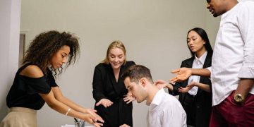 Pria 30 Tahun, Tabungan Sedikit dan Karier Mandek, Apa yang Harus Dilakukan?