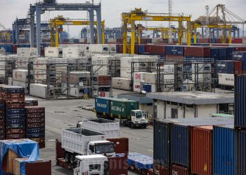 Ketegangan Bisnis Akibat Perubahan Selat Hormuz