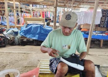 Kisah Hamidun Diko, Tukang Sepatu Berusia 29 Tahun di Boalemo Gorontalo