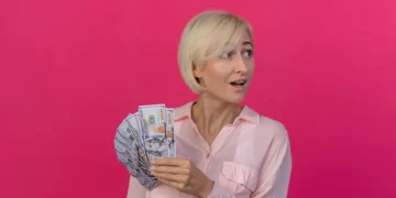 Tiga weton ini akan dapatkan rezeki istimewa di 2026, hidup tiba-tiba menjadi kaya raya