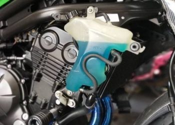 5 Tanda Air Radiator Motor Perlu Diganti