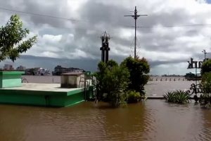 BMKG-KELUARKAN-PERINGATAN-DINI-CUACA-EKSTREM-DI-KALBAR.jpg