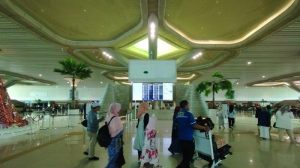 Penumpang-di-Bandara-YIA-22122024.jpg