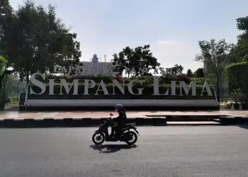 Prakiraan Cuaca Semarang Hari Ini: Hujan Ringan