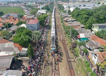 Kecelakaan Kereta di Bekasi, Tim SAR Perkuat Pencarian Korban