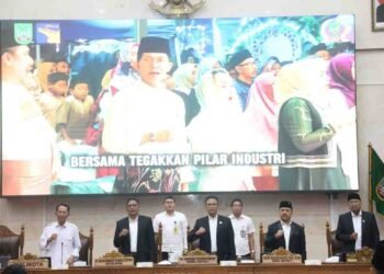 DPRD Kota Batam Gelar Rapat Paripurna, Seluruh Fraksi Setujui Pembahasan Perubahan Ranperda Persampahan