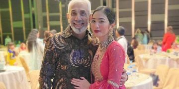 Ayah Bunga Zainal Meninggal Usai Kanker, Artis Berselisih dengan Ibu dan Kakak
