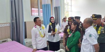 Gercep! Riza-Debby Langsung Cek Kesehatan RSUD Junjung Besaoh Usai Dapat Keluhan Warga di Medsos