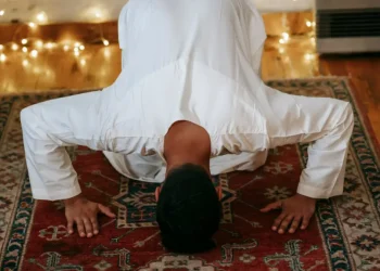 Jadwal Shalat Pontianak Besok, Rabu 13 Mei 2026