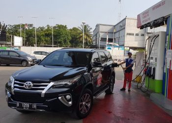 Mobil diesel beralih ke Pertamina Dex, ini akibatnya