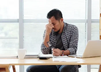 Hidup Membosankan? Tinggalkan 7 Kebiasaan Ini, Kata Psikologi