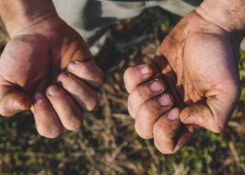 Mengapa Kuku Perlu Dipotong Rutin? Ini 7 Alasannya