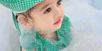 10 Foto Gabriella Bermain Busa di Kapal Pesiar