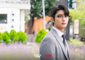 Mengapa Shin Soon Rok Dihiasi Simbol Rusa di Yumi’s Cells 3?
