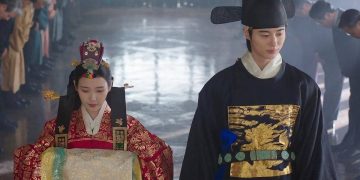 Teori Fans soal Bocornya Kontrak Pernikahan Huiju dan Ian di Perfect Crown