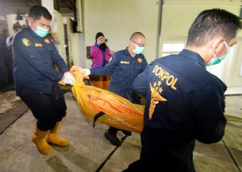Foto: 16 Jenazah Korban Tabrakan Bus ALS Dikenali di Palembang