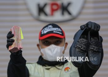 Pejabat Harus Berintegritas: Jalan Keras Menyelamatkan Negeri