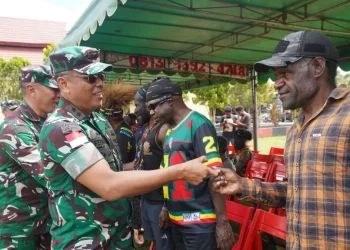 Tradisi Patah Panah Akhiri Perselisihan Suku Lanny dan Yali di Papua Pegunungan