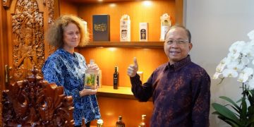 Koster Sampaikan Masalah Infrastruktur dan Energi Bersih ke Bank Dunia